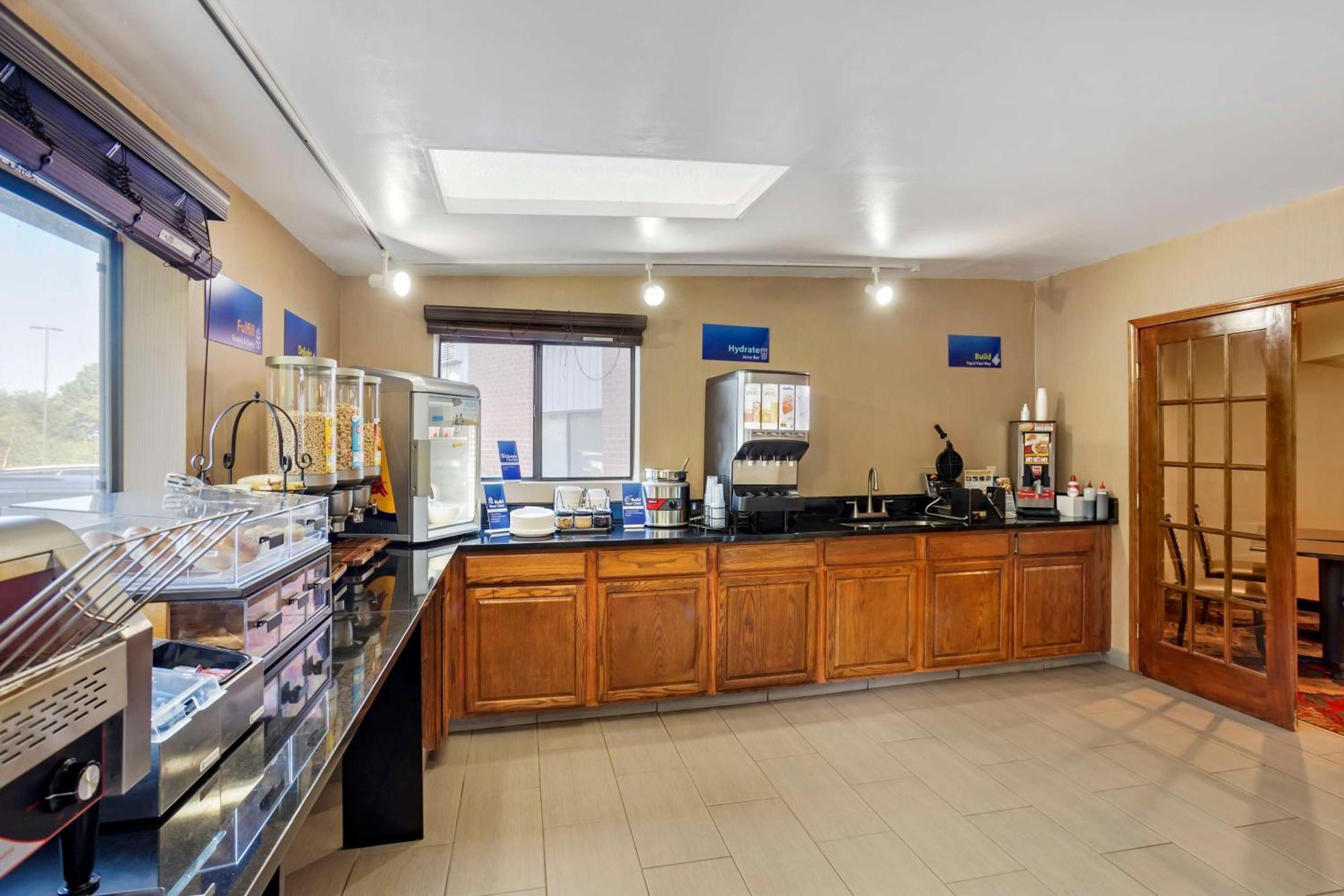 Best Western Monticello Zewnętrze zdjęcie